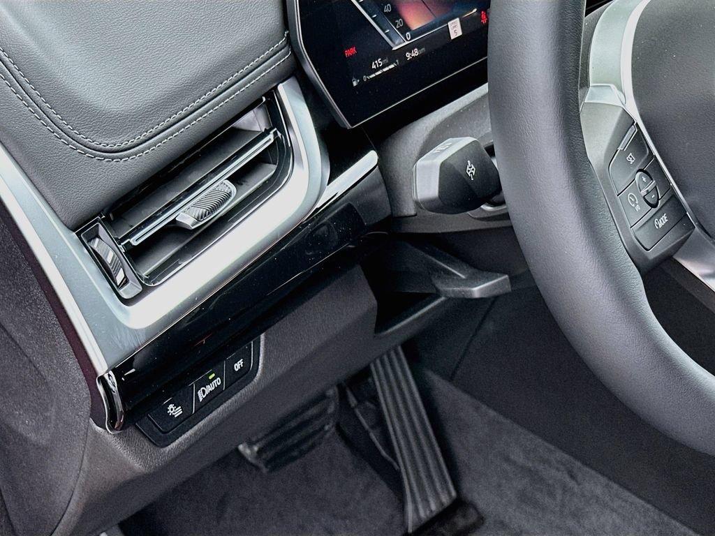 New 2027 BMW X1 xDrive28i AWD/4WD image 10
