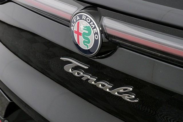 Used 2024 Alfa Romeo Tonale Ti w/ Active Assist Package AWD/4WD image 37