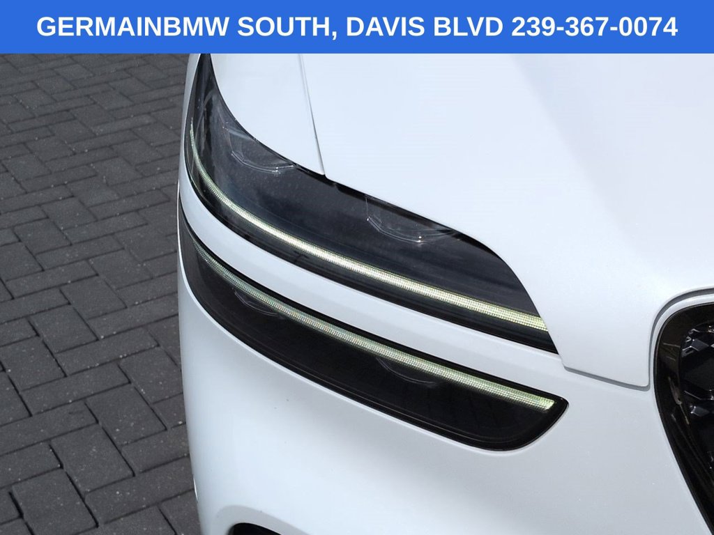 Used 2022 Genesis GV70 3.5T Sport w/ Sport Advanced Package AWD/4WD image 11