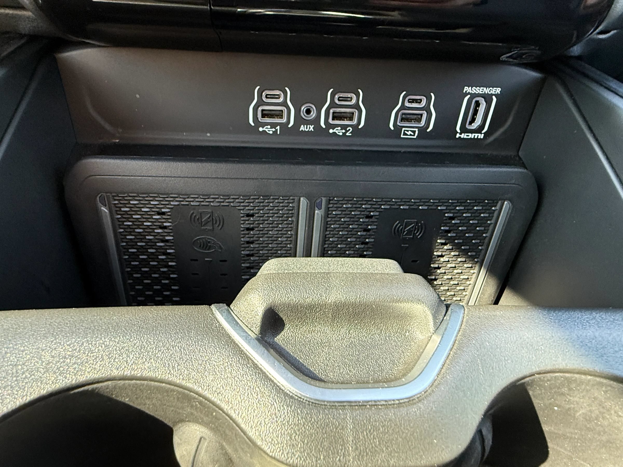 Used 2026 RAM 1500 Laramie AWD/4WD image 20