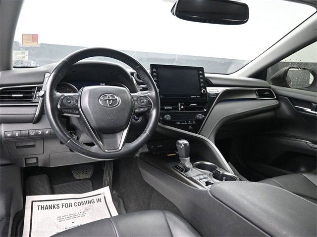 Used 2022 Toyota Camry XSE image 31