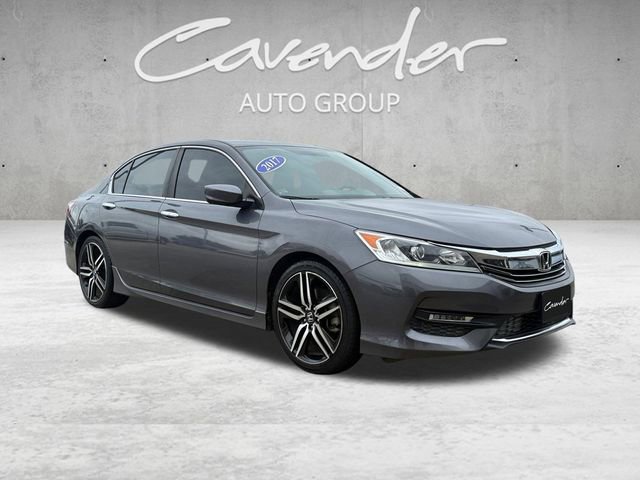 Used 2017 Honda Accord Sport image 2