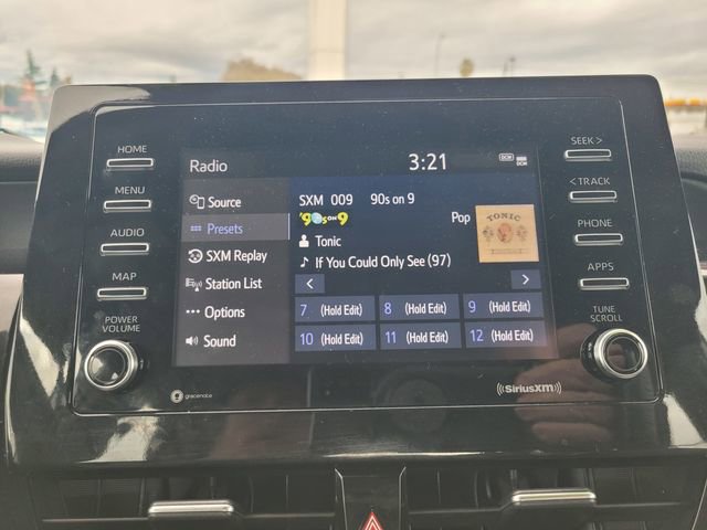 Used 2023 Toyota Camry SE image 23