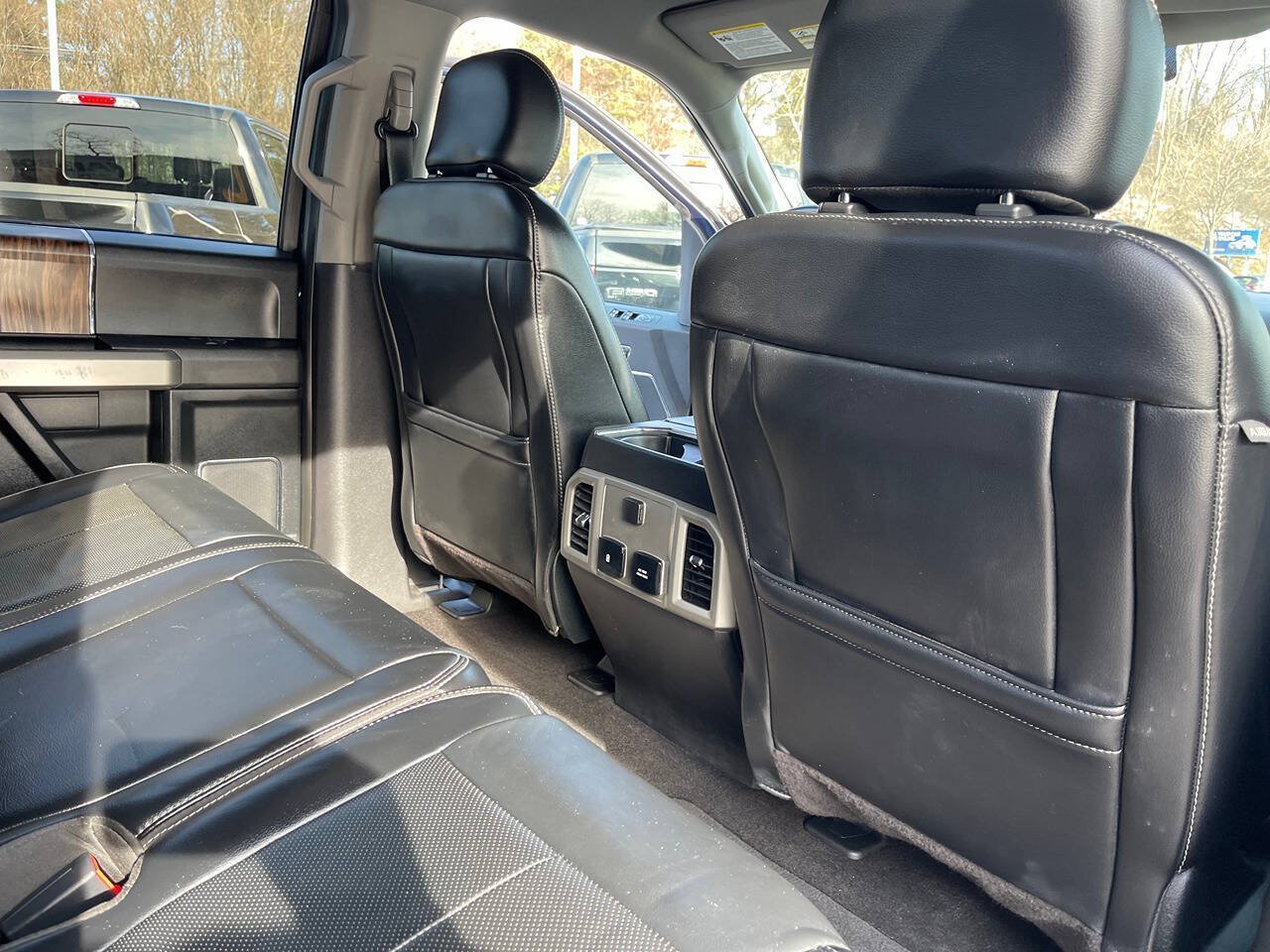 Used 2019 Ford F150 Lariat AWD/4WD image 31