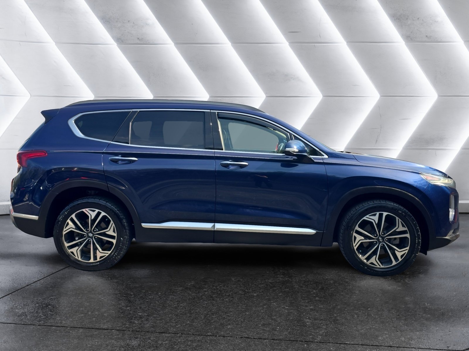 Used 2019 Hyundai Santa Fe FWD image 6