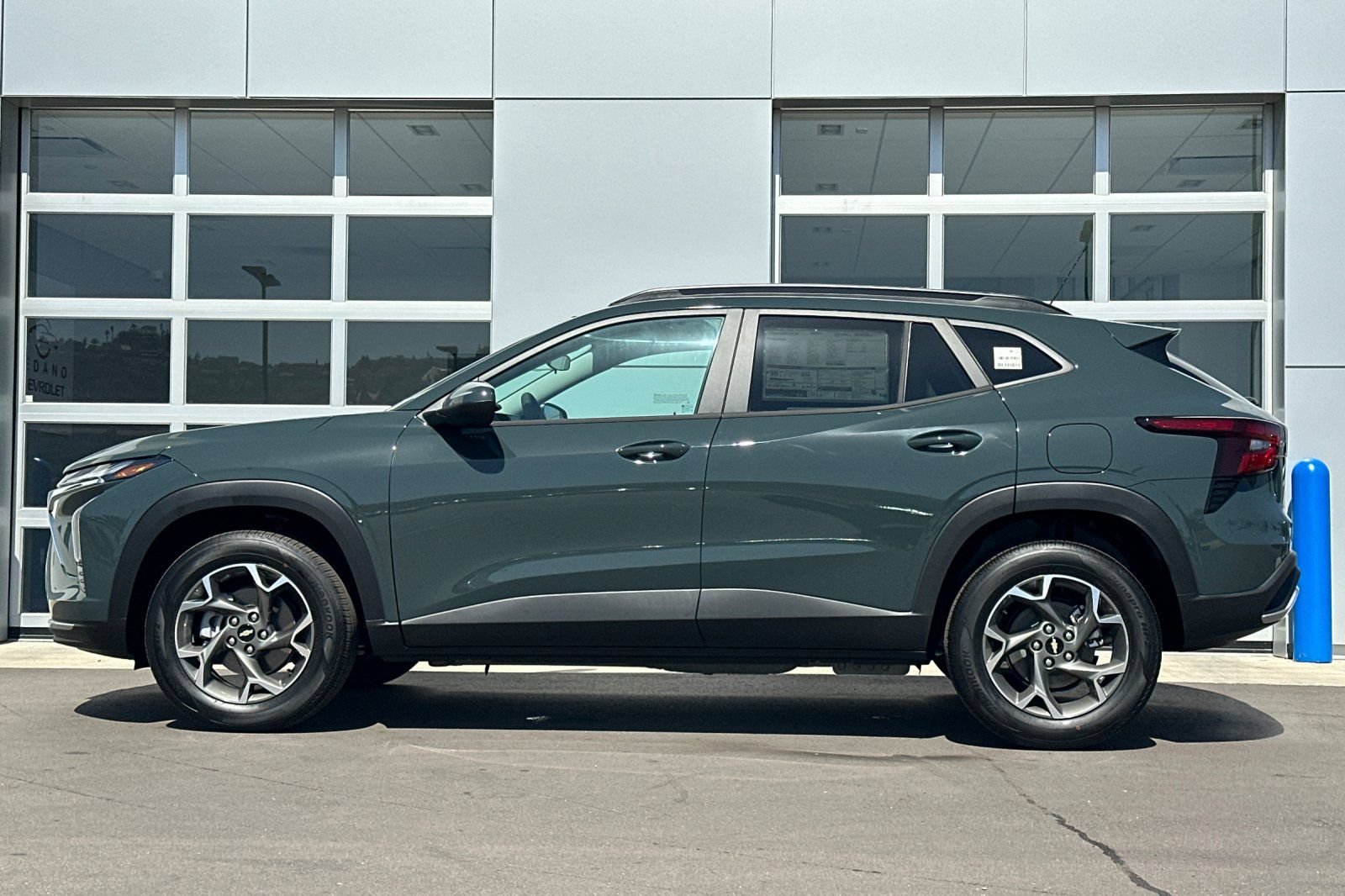 New 2026 Chevrolet Trax LT FWD image 7
