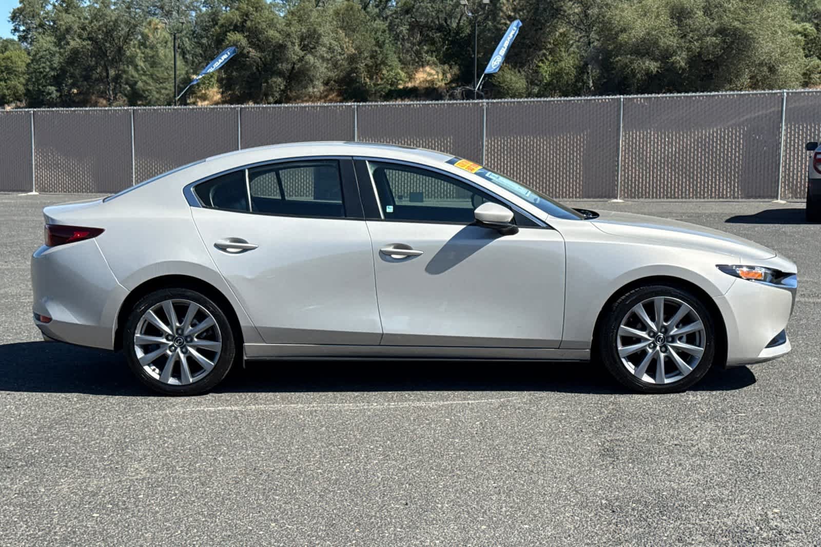 Used 2024 MAZDA MAZDA3 s FWD image 2