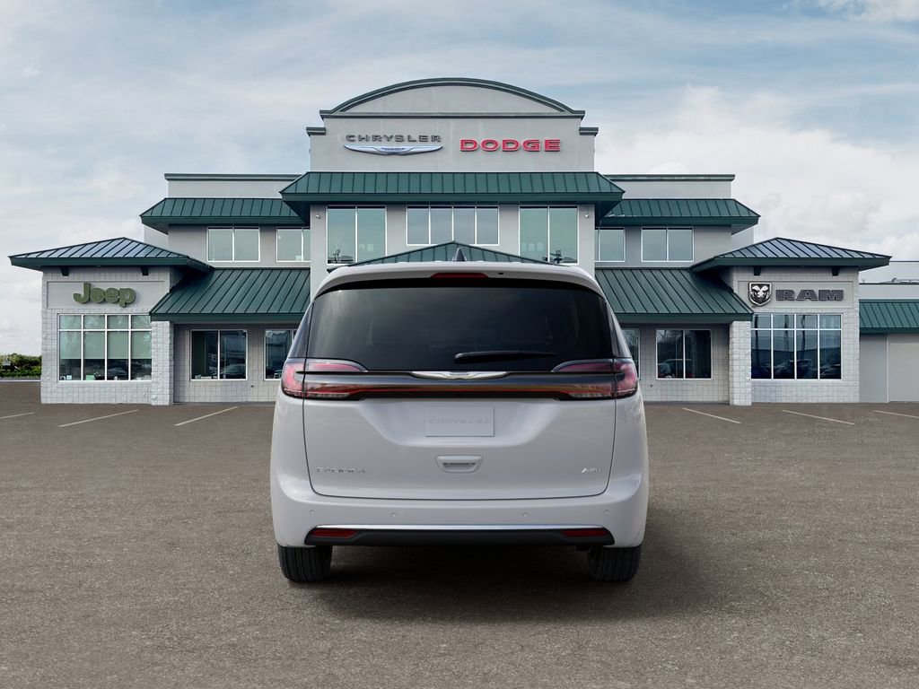 New 2026 Chrysler Pacifica Select AWD/4WD image 9