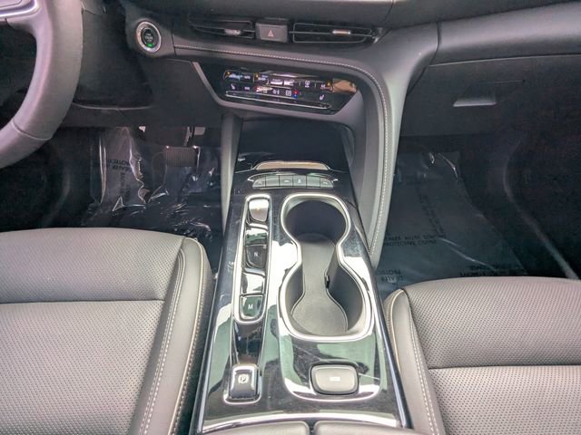 Used 2023 Buick Envision Essence image 19