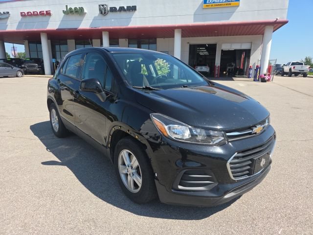Used 2020 Chevrolet Trax LS FWD image 28