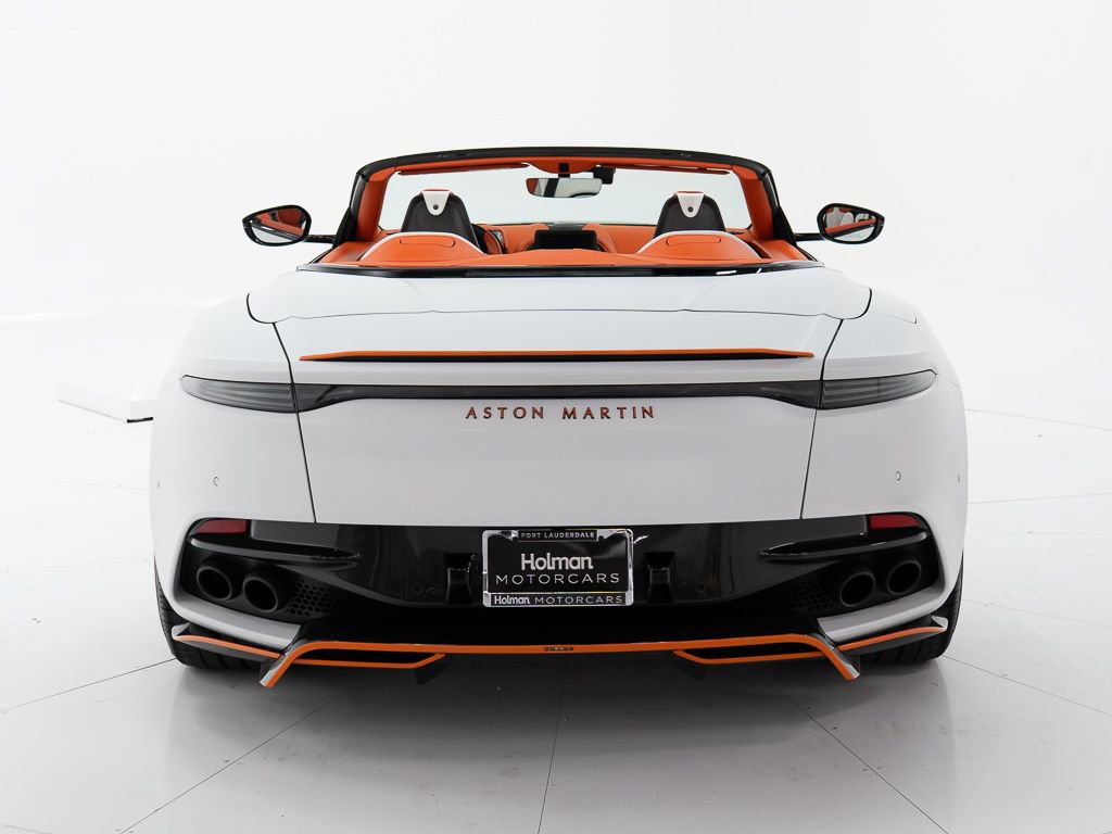 Used 2023 Aston Martin DBS Superleggera Volante image 4