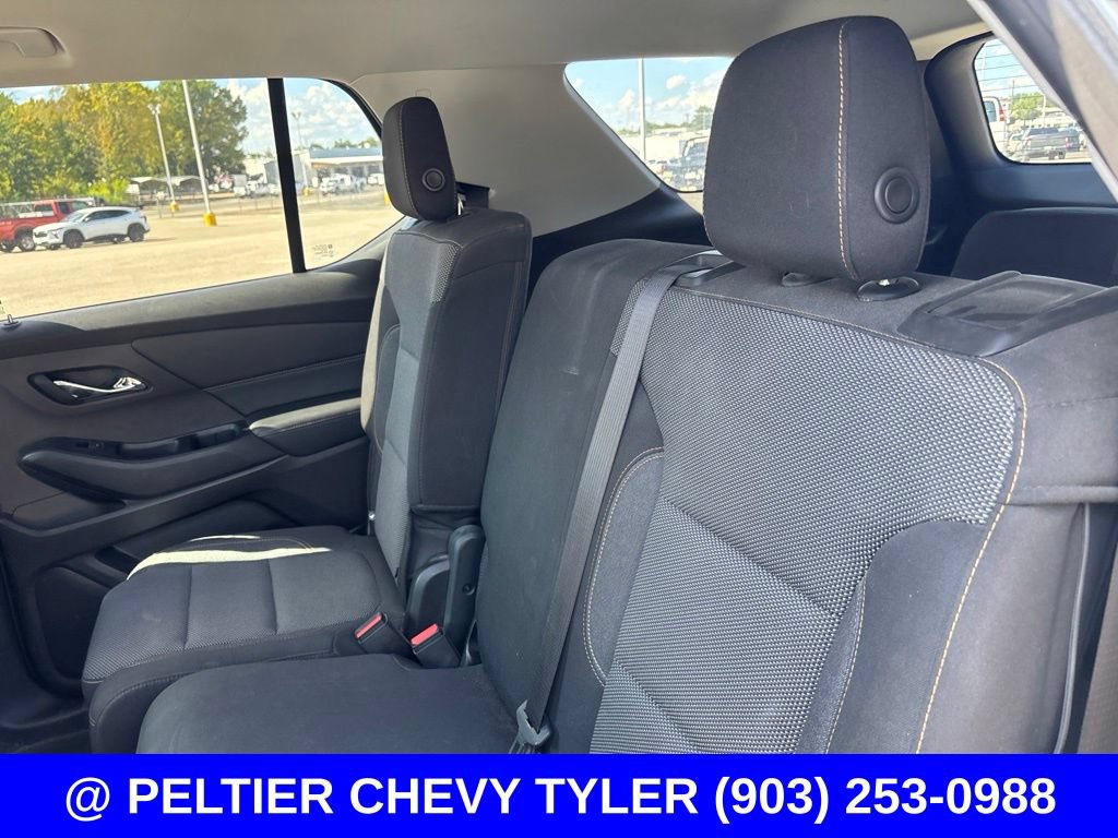 Used 2018 Chevrolet Traverse LS FWD image 19