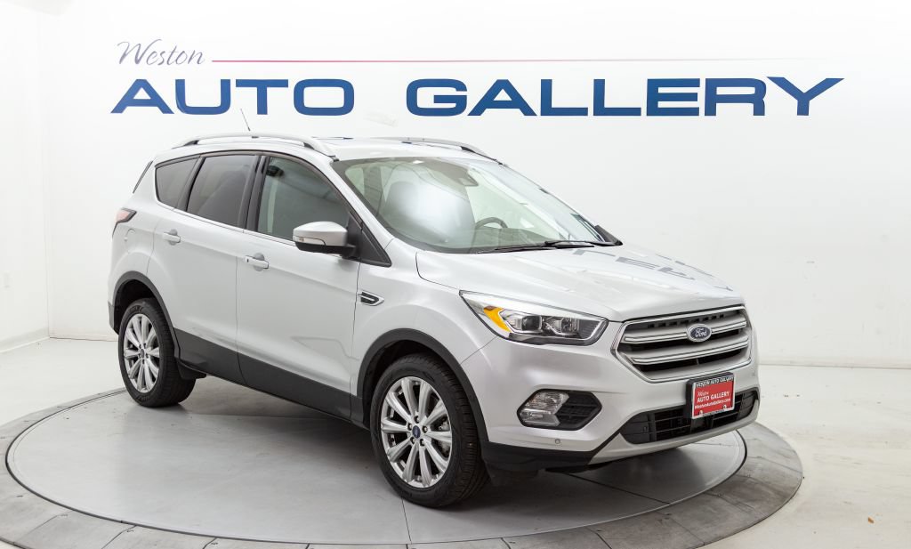 Used 2018 Ford Escape Titanium w/ Ford Safe & Smart Package AWD/4WD image 7