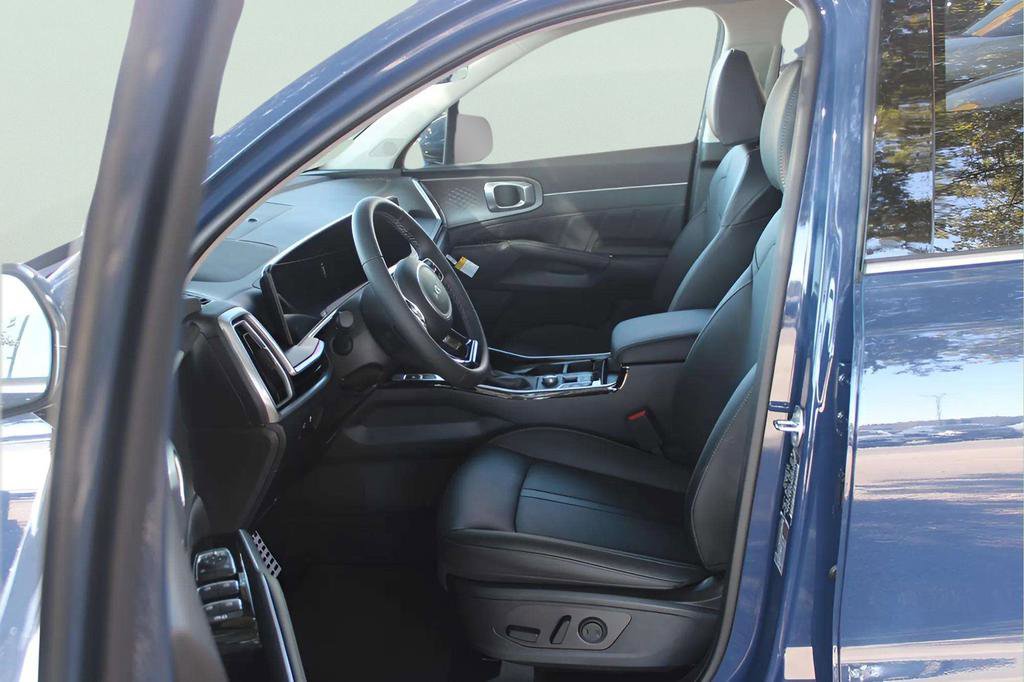 New 2025 Kia Sorento SX image 17