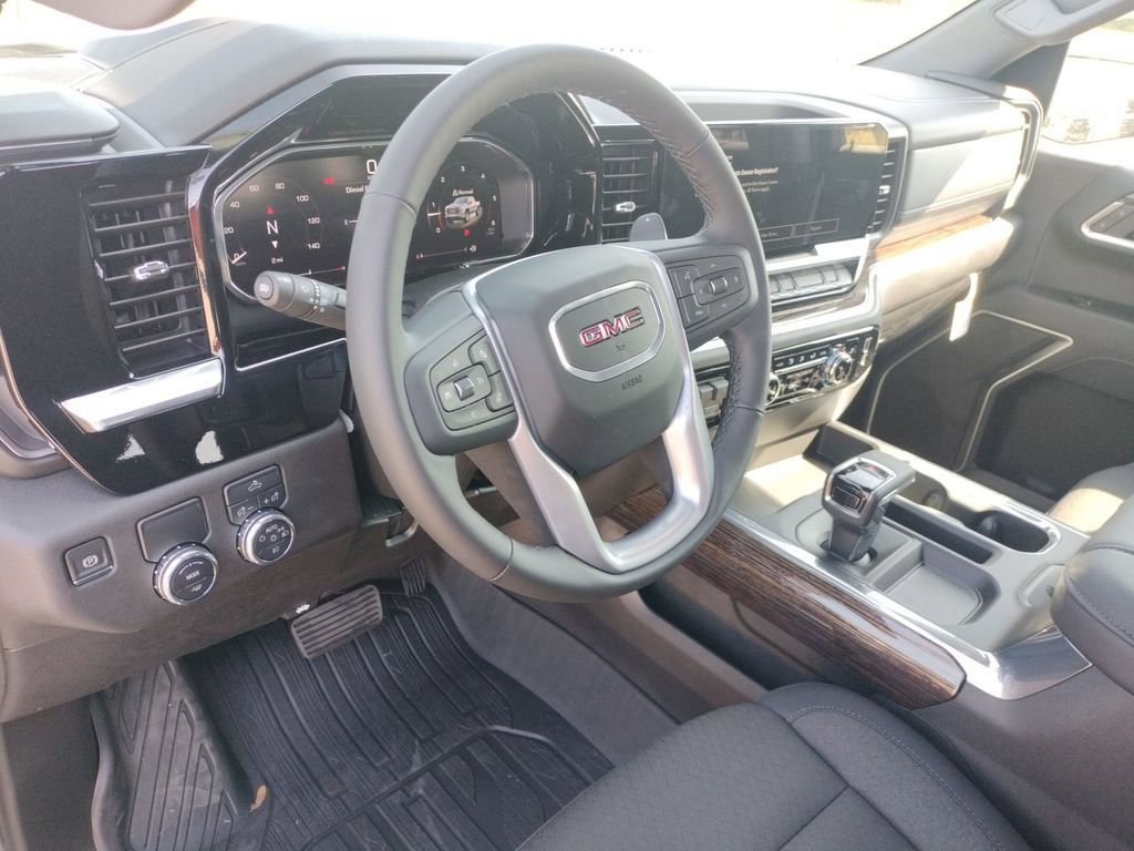 New 2026 GMC Sierra 1500 Elevation image 17