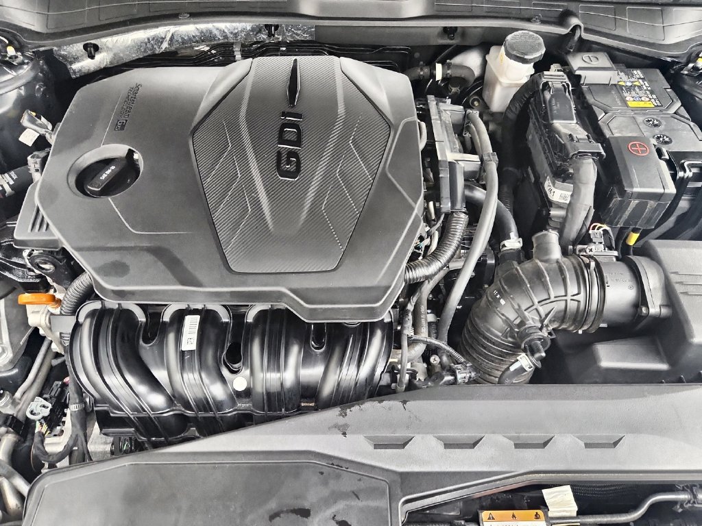 Used 2025 Hyundai Sonata SEL FWD image 36