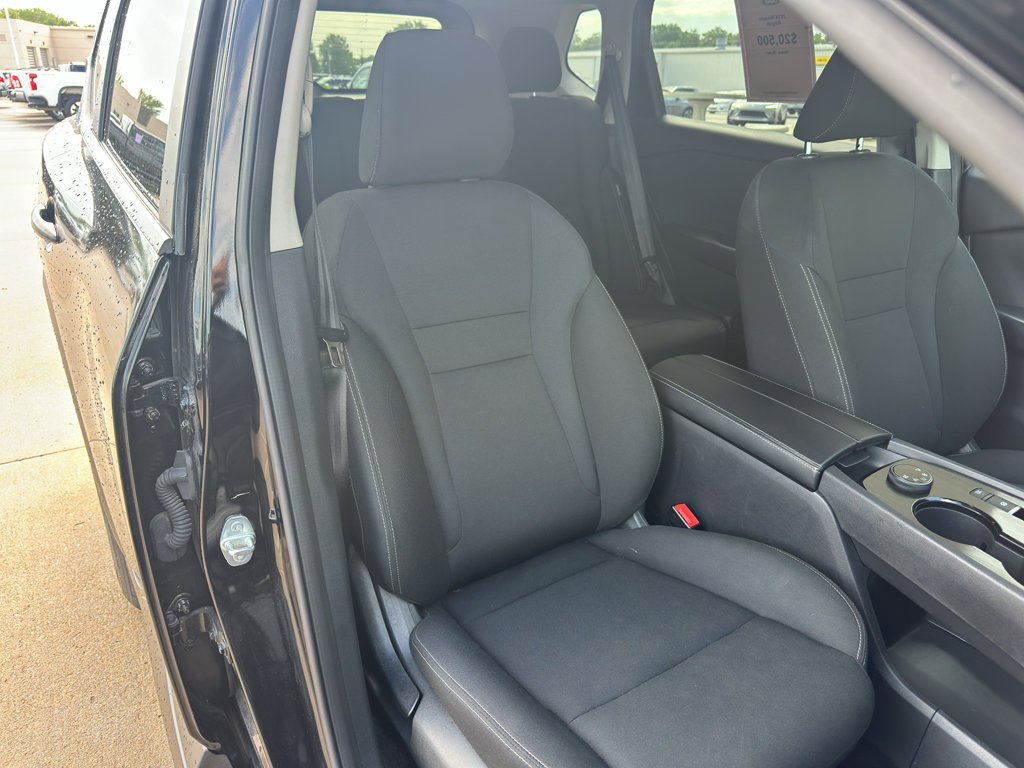 Used 2024 Nissan Rogue S AWD/4WD image 26