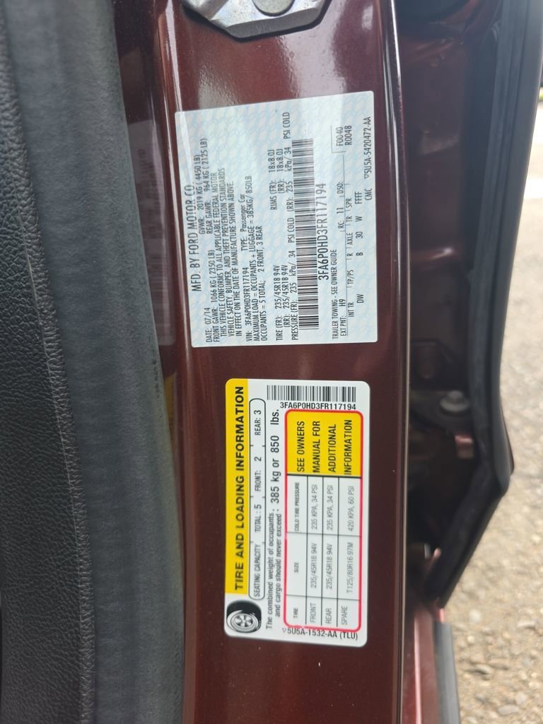 Used 2015 Ford Fusion SE w/ Equipment Group 201A FWD image 21