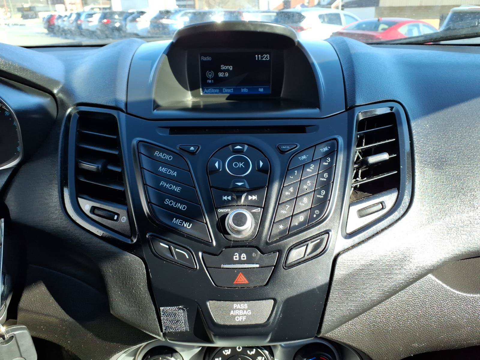 Used 2019 Ford Fiesta SE FWD image 13