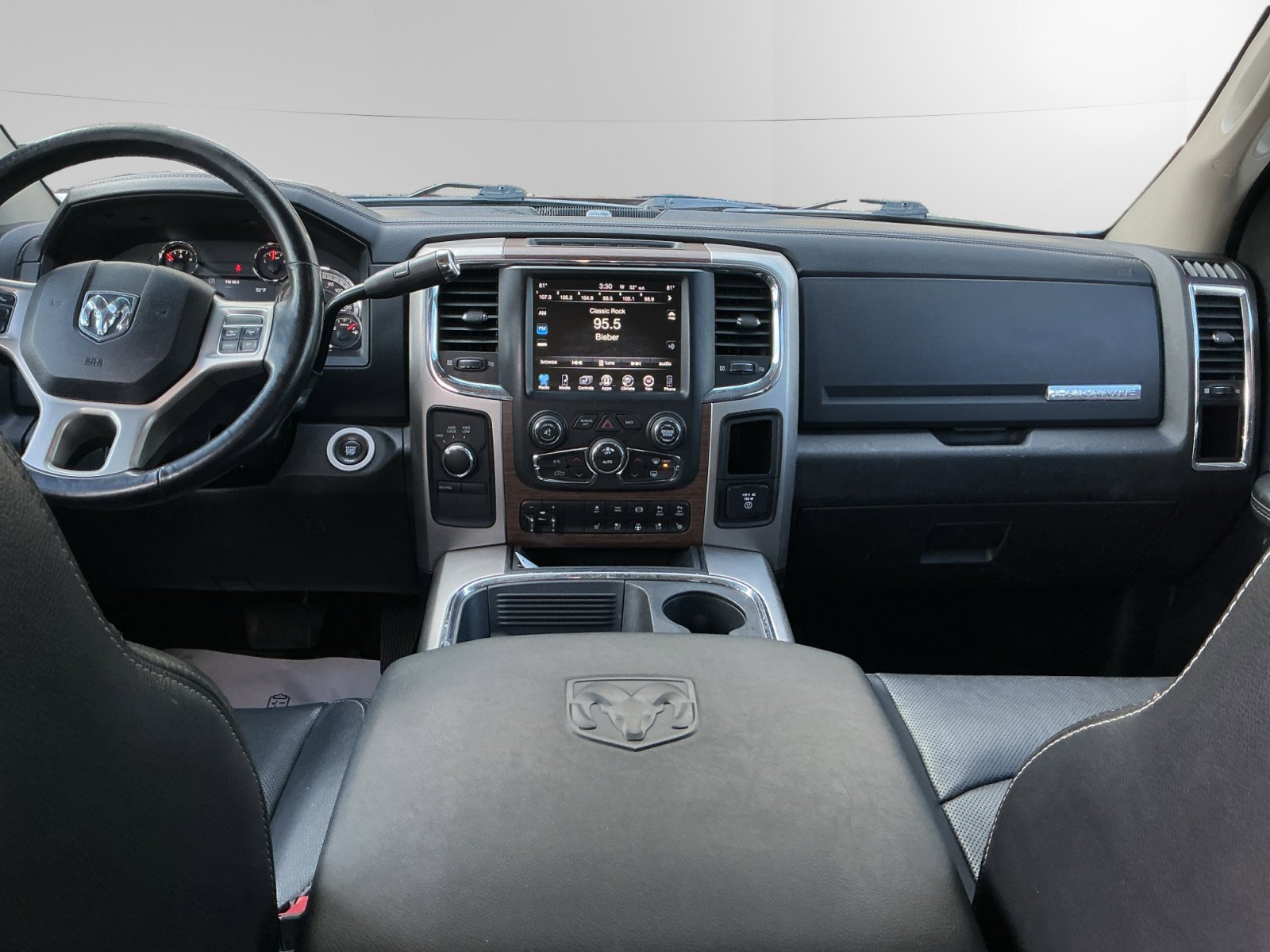 Used 2017 RAM 2500 Laramie w/ Sport Appearance Group image 10