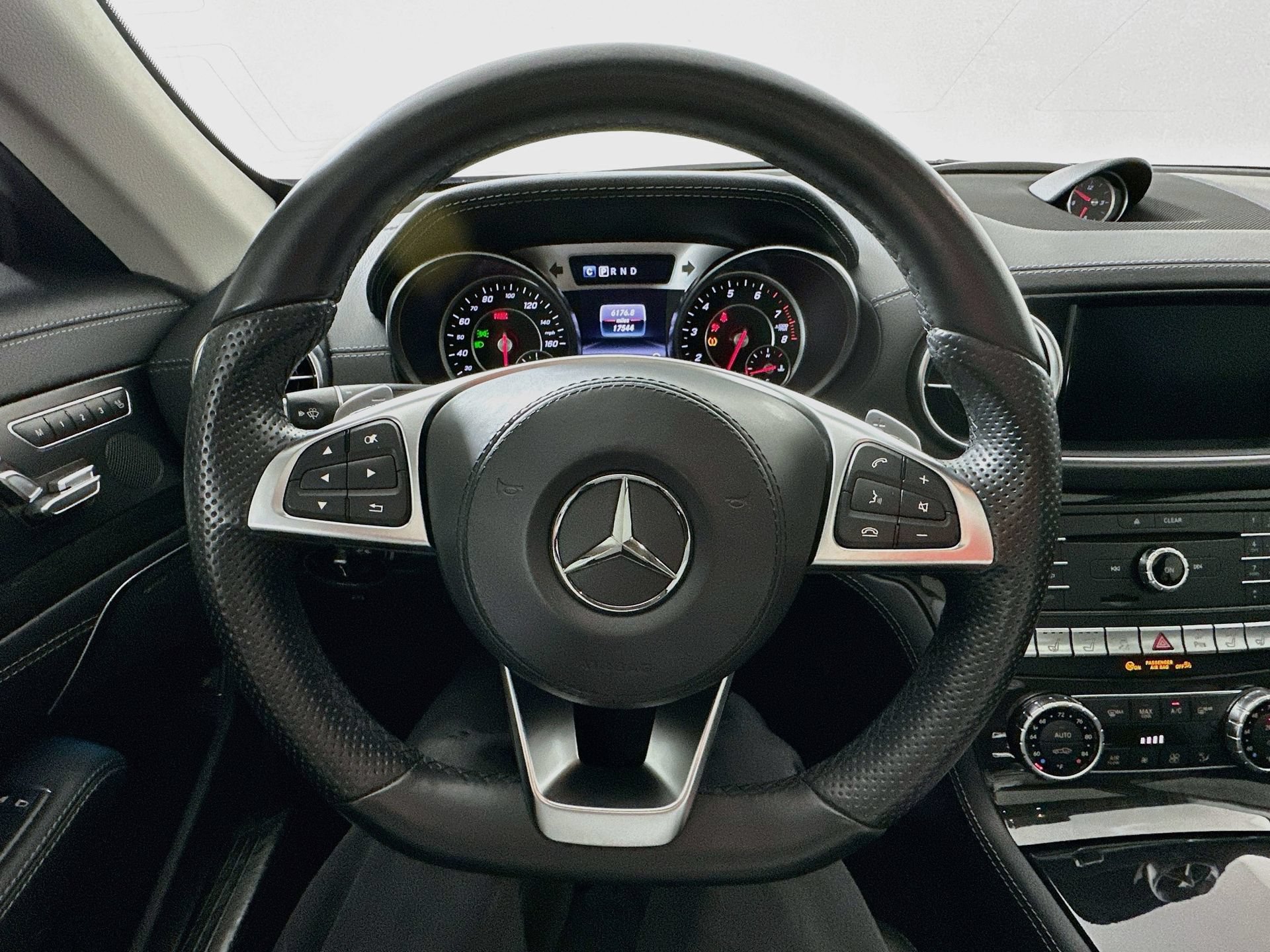 Used 2017 Mercedes-Benz SL 450 image 12