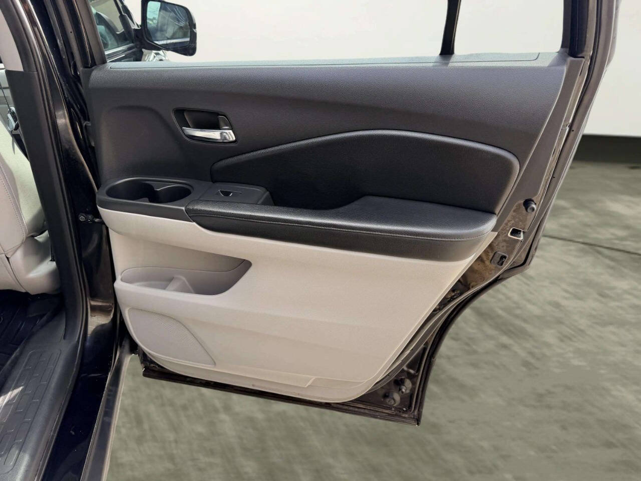 Used 2016 Honda Pilot EX-L image 31