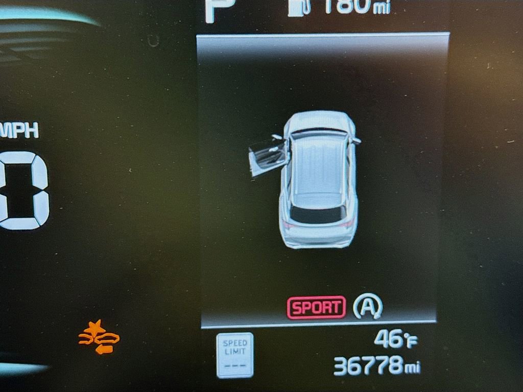 Used 2024 Kia Sportage LX image 13