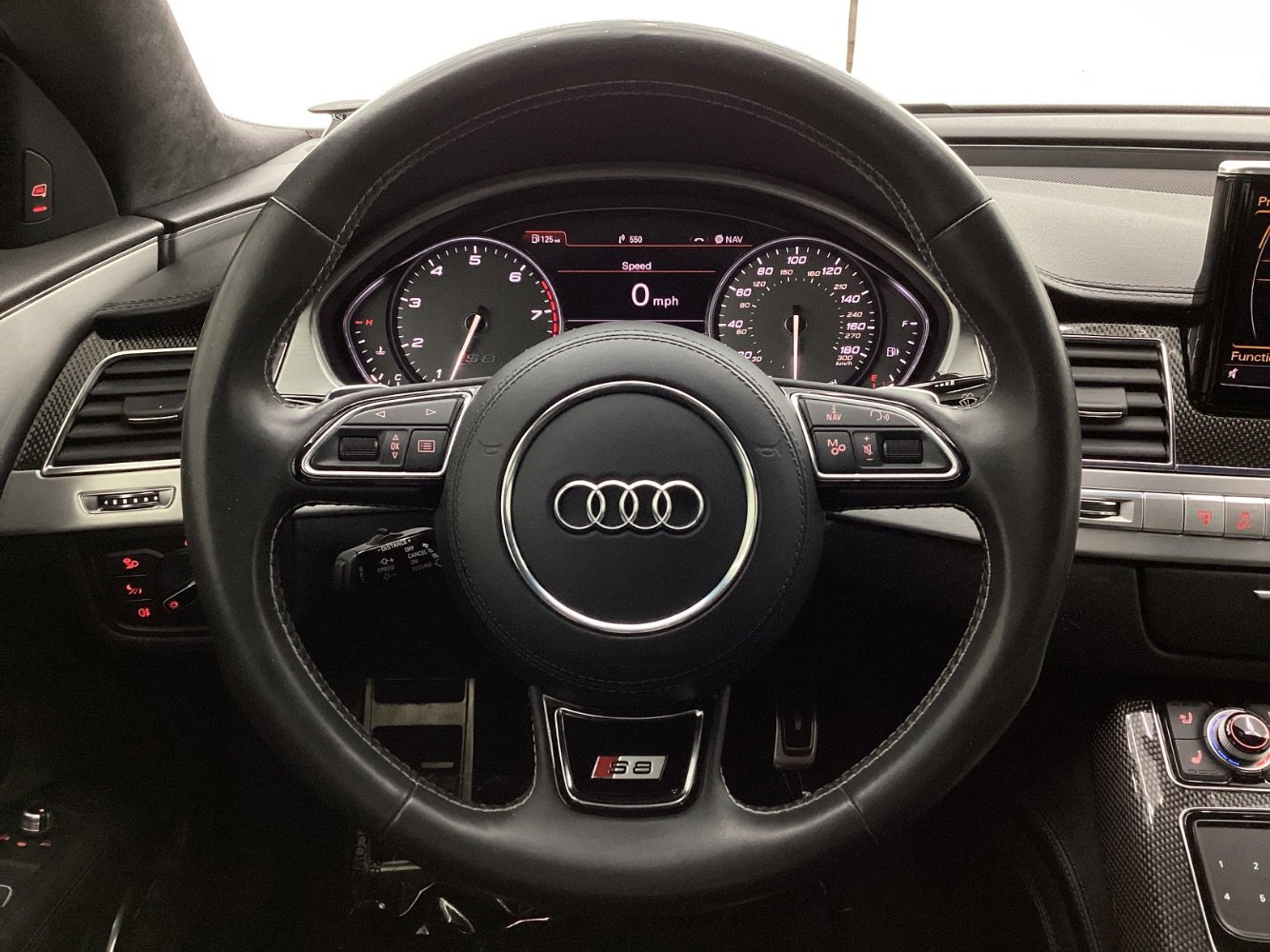 Used 2013 Audi S8 image 30