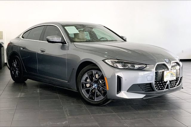 Used 2023 BMW i4 eDrive35 RWD image 2