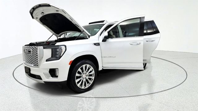 Used 2024 GMC Yukon Denali AWD/4WD image 13