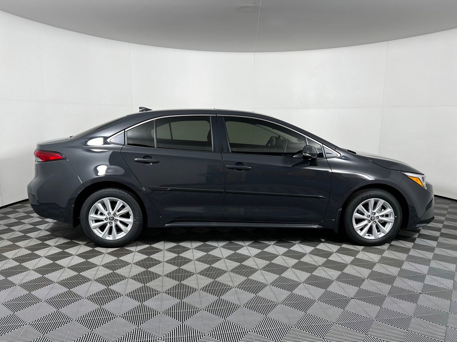 New 2026 Toyota Corolla XLE FWD image 4