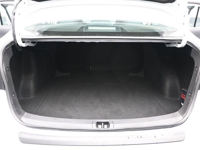 Used 2023 Toyota Corolla SE image 32