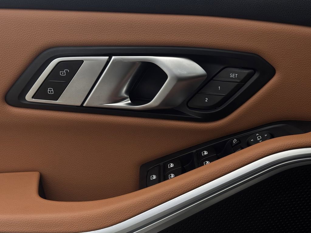 Used 2022 BMW 330i Sedan w/ Premium Package 2 image 21