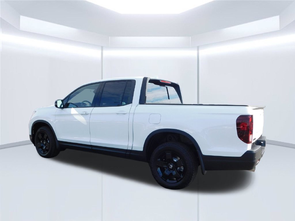 New 2026 Honda Ridgeline Black Edition image 8