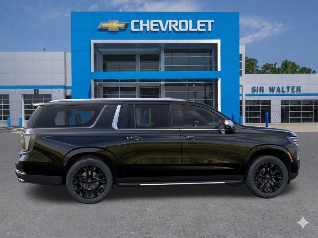 New 2026 Chevrolet Suburban Premier image 6