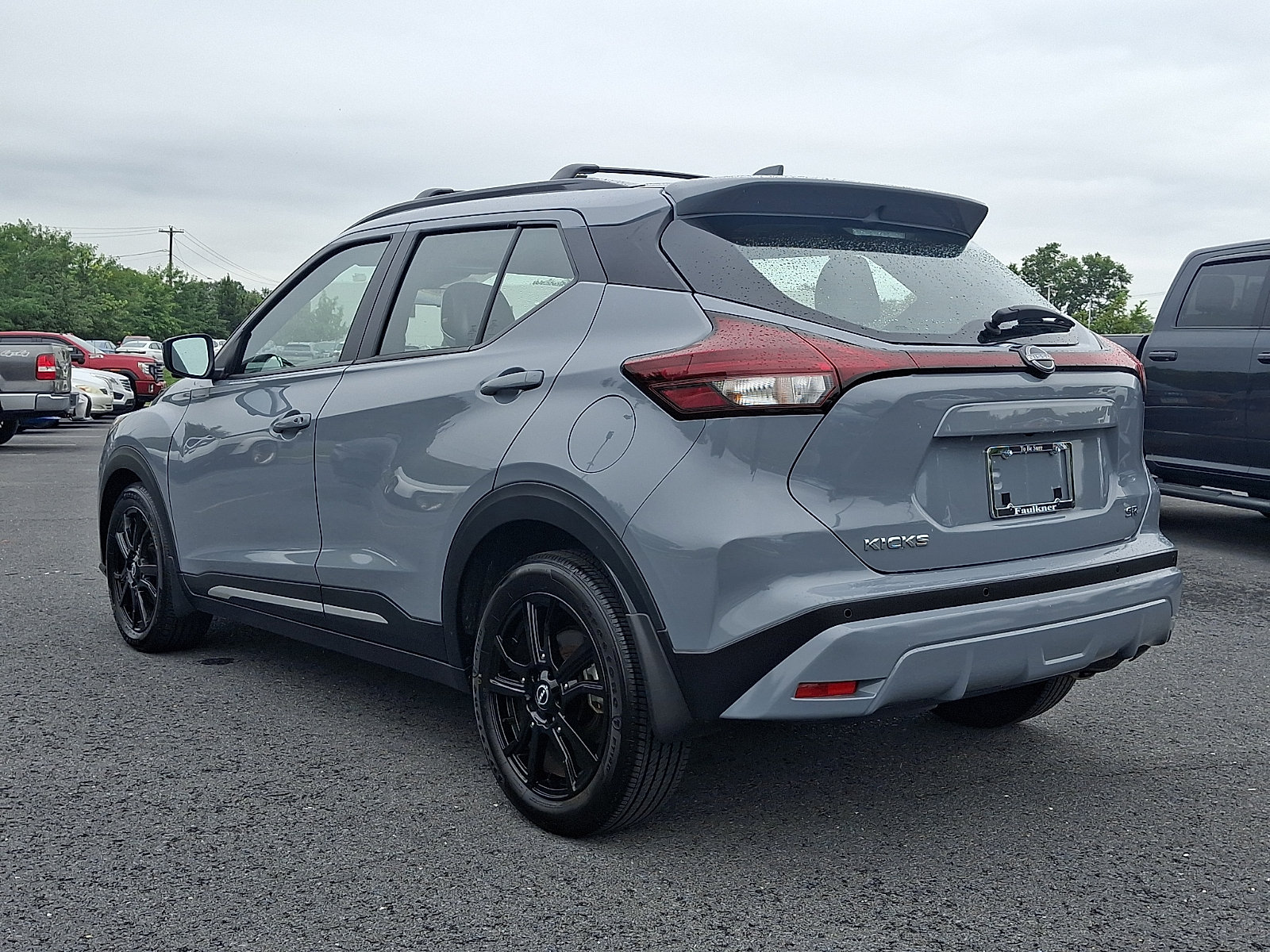 Certified 2024 Nissan Kicks SR w/ SR Premium Package FWD image 4