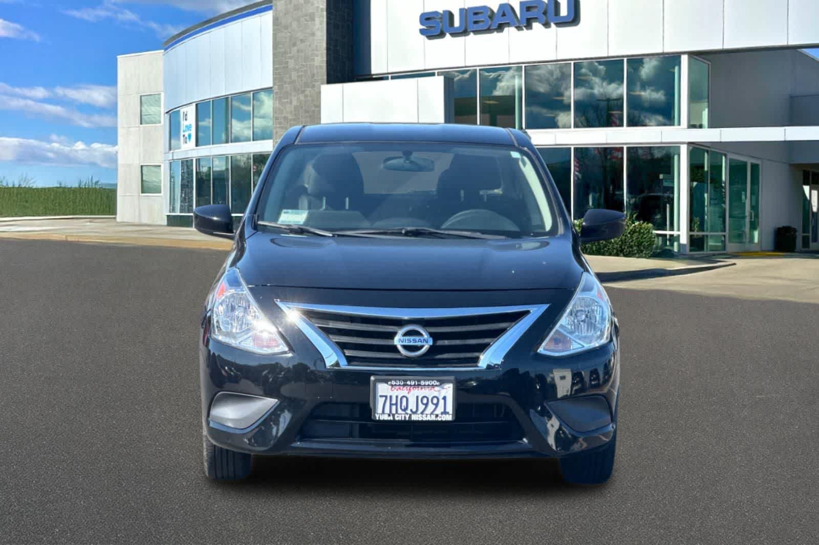 Used 2017 Nissan Versa SV FWD image 10