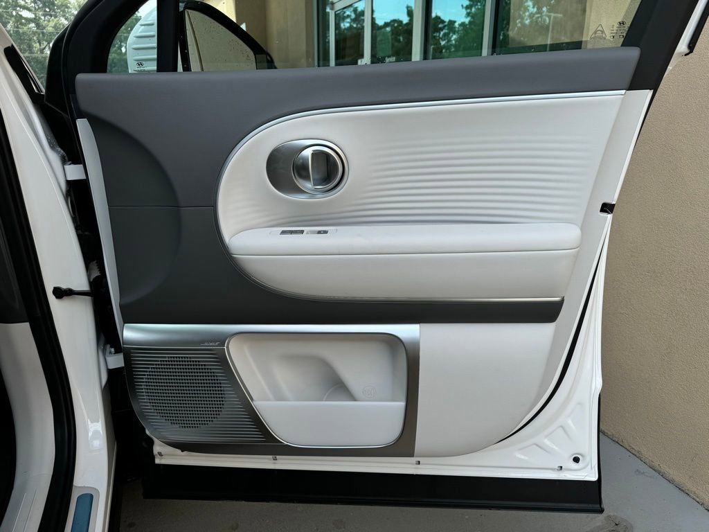 New 2026 Hyundai Ioniq 9 Limited image 24