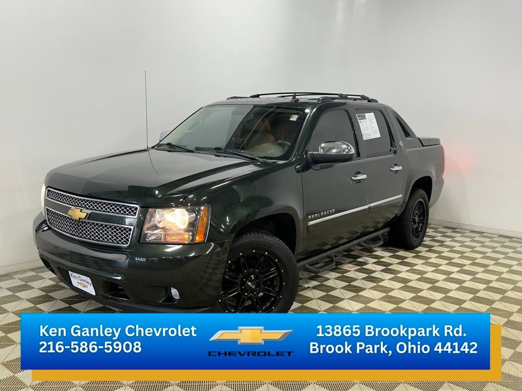 Used 2013 Chevrolet Avalanche LTZ AWD/4WD image 1