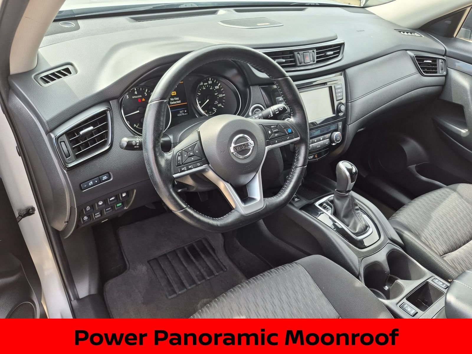 Certified 2020 Nissan Rogue SV w/ Sun & Sound Touring Package AWD/4WD image 18