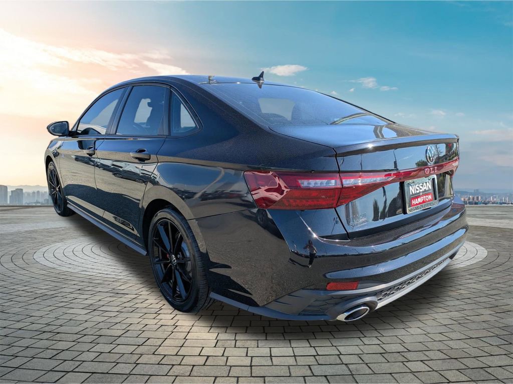 Used 2025 Volkswagen Jetta GLI Autobahn FWD image 7