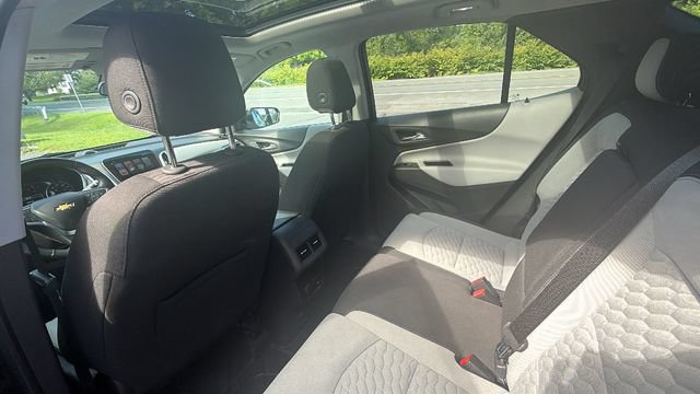 Used 2018 Chevrolet Equinox LT w/ Sun & Infotainment Package AWD/4WD image 29