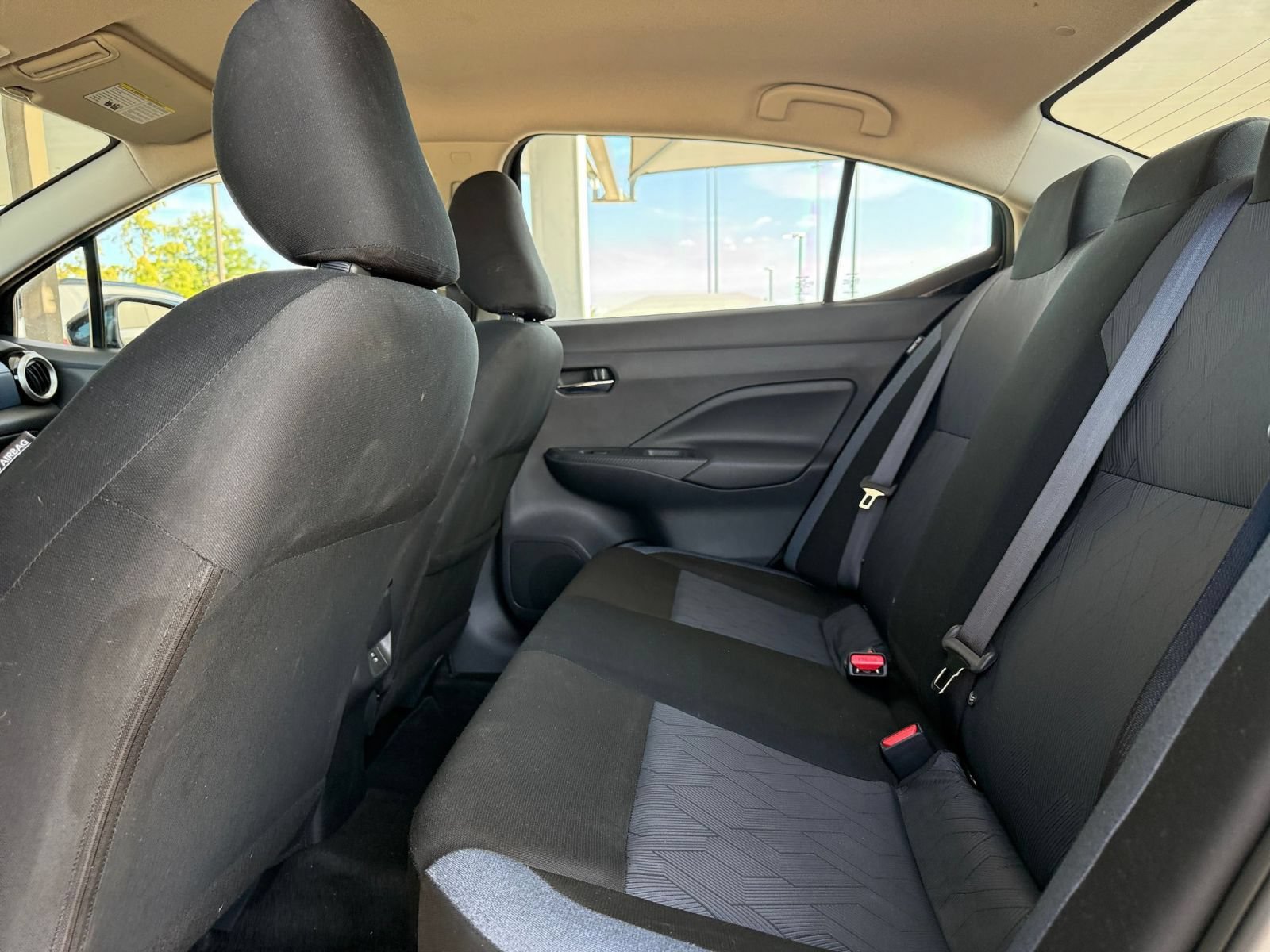Used 2025 Nissan Versa SV FWD image 21