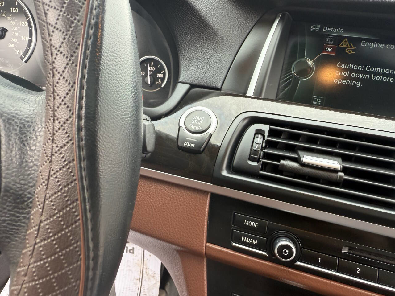 Used 2014 BMW 528i xDrive Sedan image 14