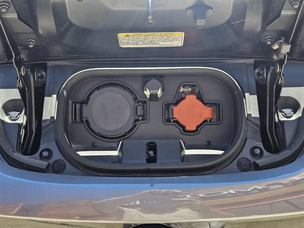 Used 2024 Nissan Leaf S FWD image 26