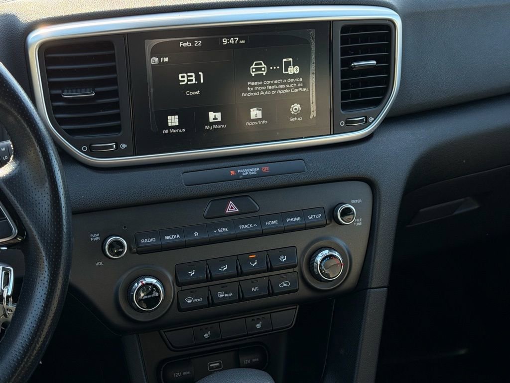 Used 2020 Kia Sportage S image 32