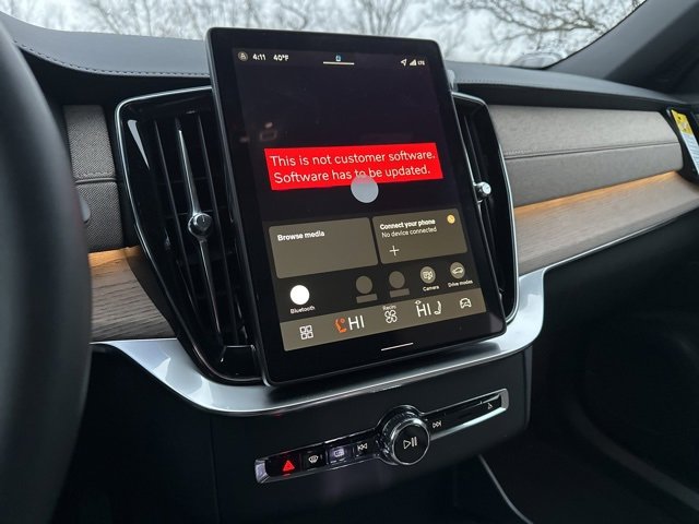 New 2026 Volvo XC90 B6 Plus w/ Protection Package image 14