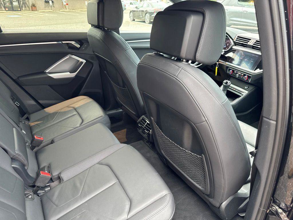 Certified 2022 Audi Q3 2.0T Premium Plus AWD/4WD image 27