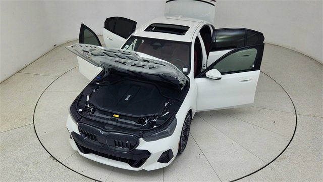 Used 2025 BMW i5 eDrive40i w/ M Sport Package image 81