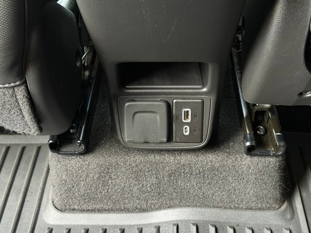 Used 2023 Chevrolet TrailBlazer RS w/ Convenience Package image 13